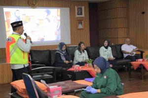 PMI Jakarta Timur Dukung RSUD Budhi Asih Gelar Donor Darah Peringati HUT Jakarta dan Hari Donor Darah Sedunia