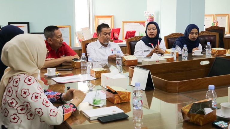 PMI Jakarta Timur Terima Kunjungan Studi Tiru dari PMI Kabupaten Malang untuk Tingkatkan Mutu Diklat