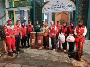 Update Banjir Jakarta Timur PMI Salurkan Bantuan ke Tiga Kelurahan Terdampak