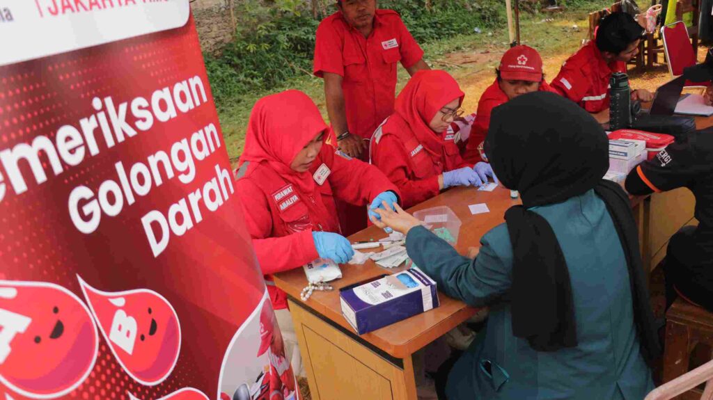 PMI Jakarta Timur Layani Pemeriksaan Golongan Darah di GEMAS 2025