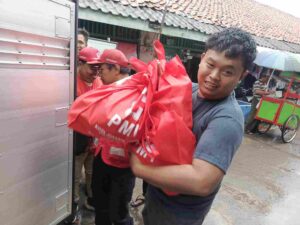 PMI Jakarta Timur Tanggap Cepat: Bantuan untuk Korban Kebakaran Cakung Timur