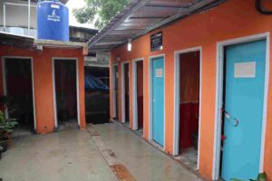 Kolaborasi PMI Jaktim dan PT Hexindo Hadirkan Toilet Komunal untuk Warga di Kel. Cipinang Besar Utara