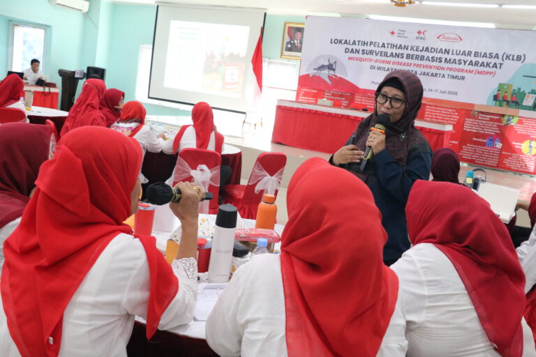 PMI Jakarta Timur Perkuat Kapasitas Kader Jumantik, Relawan, dan Staf melalui Pelatihan Pengendalian KLB dan Surveilans Berbasis Masyarakat untuk Dengue
