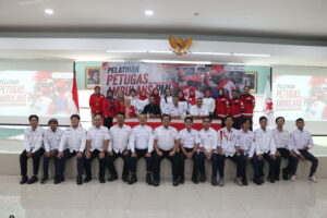 pelatihan petugas ambulans
