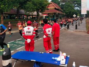 Irfan Hakim Menerima Layanan Cek Kesehatan di Run for Animals 2026